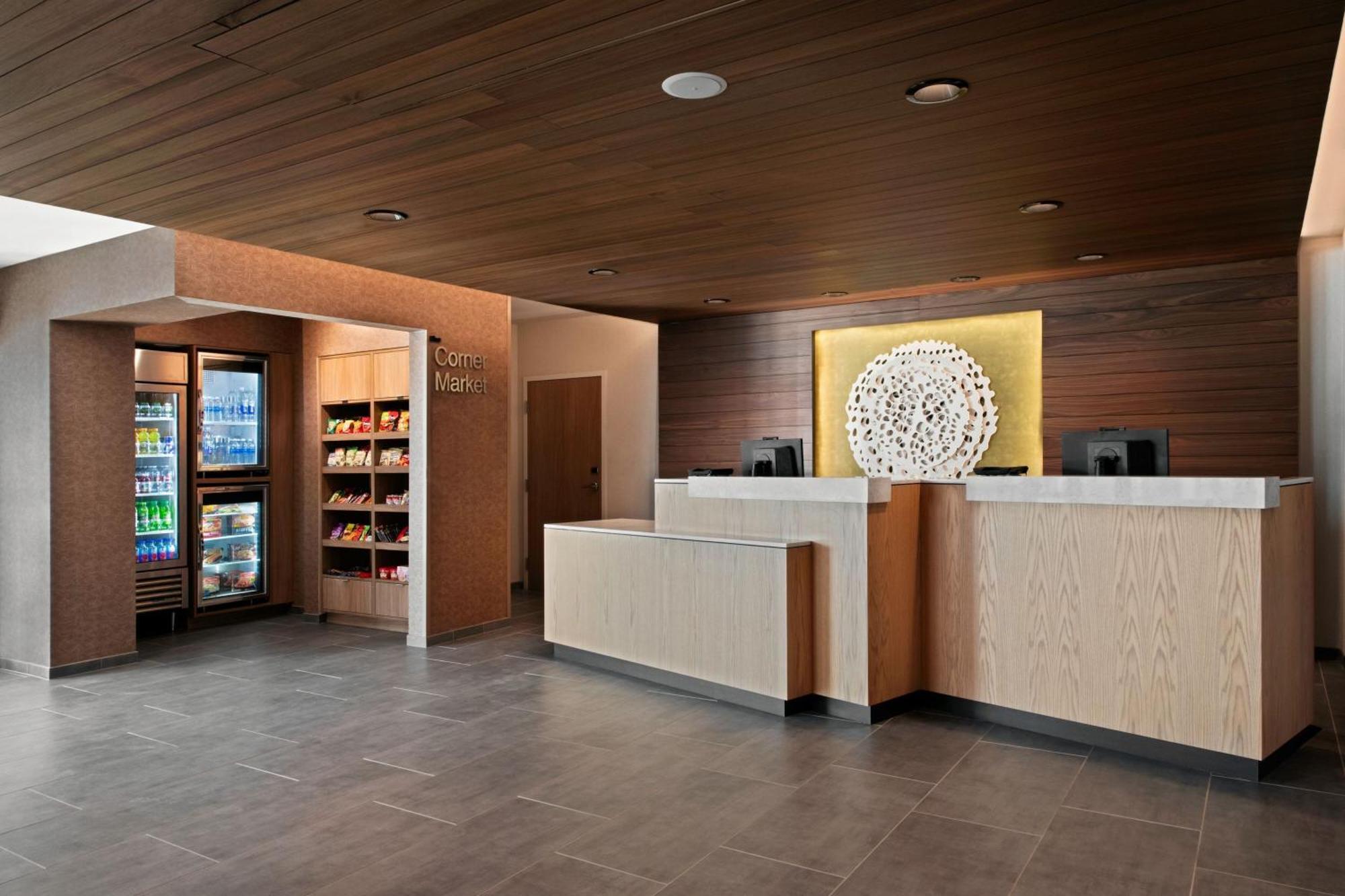 Fairfield By Marriott Inn & Suites Chino Exterior photo