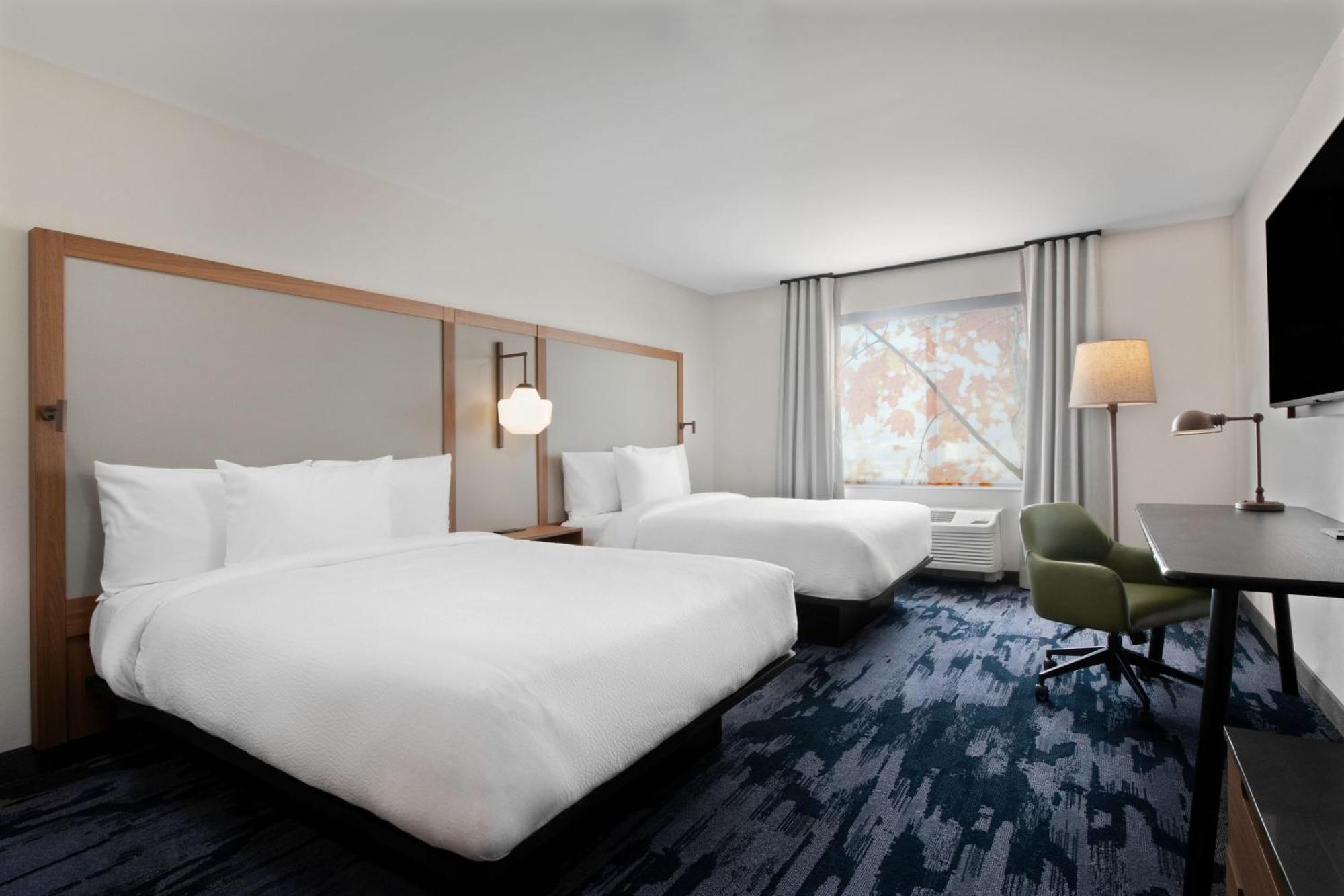 Fairfield By Marriott Inn & Suites Chino Exterior photo